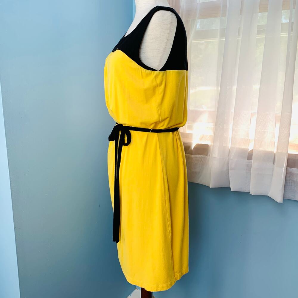 New York & Co. Yellow and Black Sleeveless Dress Size Medium - Picture 2 of 7